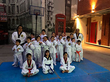 taller tae kwondo berta von glumer